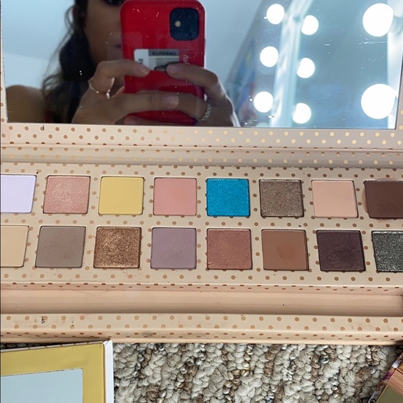 Makeup palette bundle - Picture 4 of 7